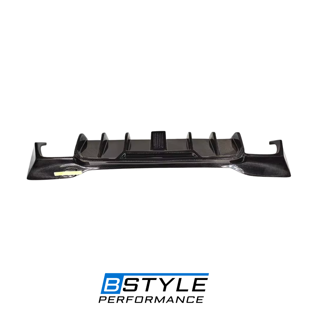 BMW 5 Series F90 M5 2017–2023 Dry Carbon Fiber LED Diffuser